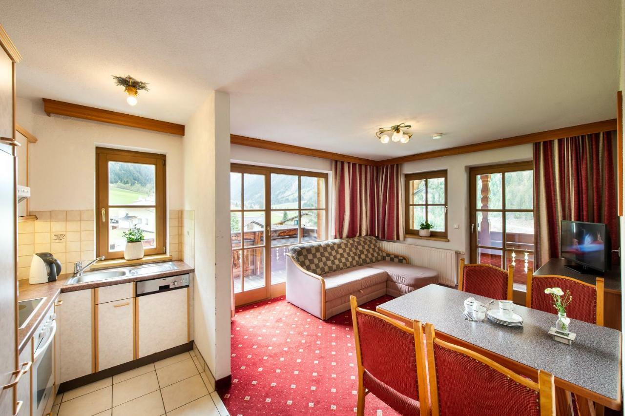 Laerchenheim Aparthotel Neustift im Stubaital Exterior photo